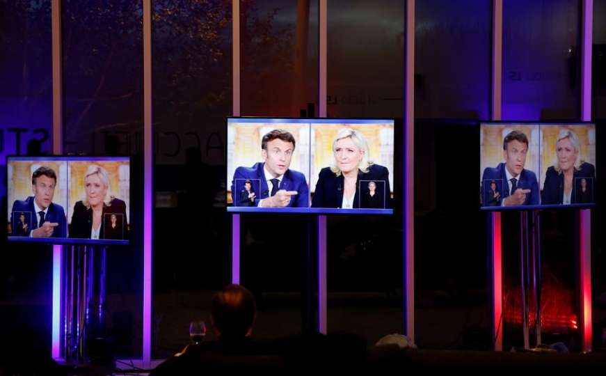 Debata Macron i Le Pen: Počeli su civilizirano, s osmijehom, a onda show